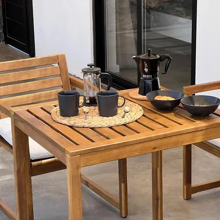 Casale * לאחארס